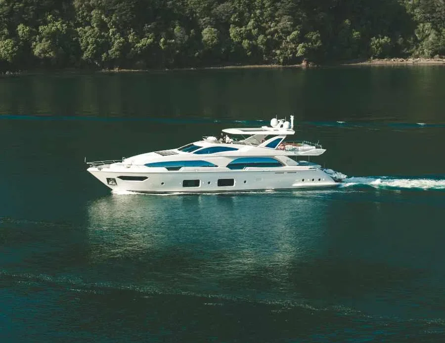 Exploring the Luxury Amenities Beyond Food on a Superyacht Charter