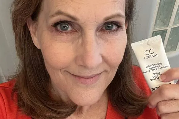 Natural-Looking Base